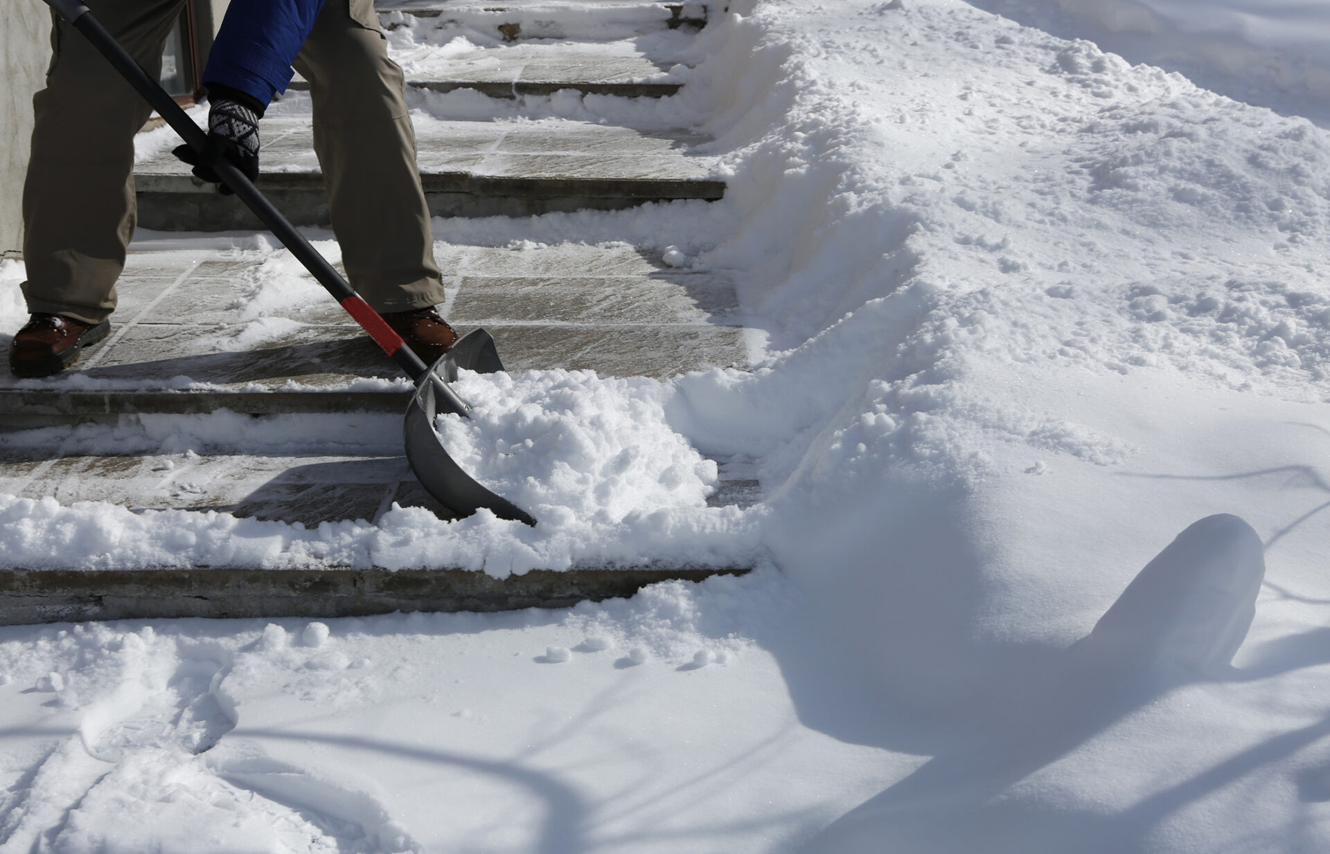 Tips for homeowners that ensure essential, proactive snow removal plans