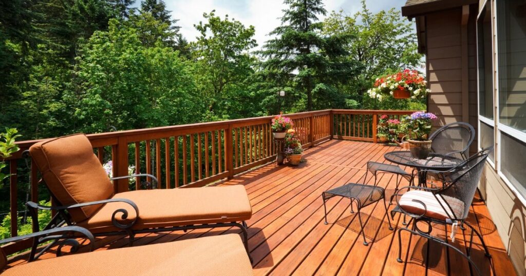 Patios and Decks: Choosing the Ideal Outdoor Space for Your Home